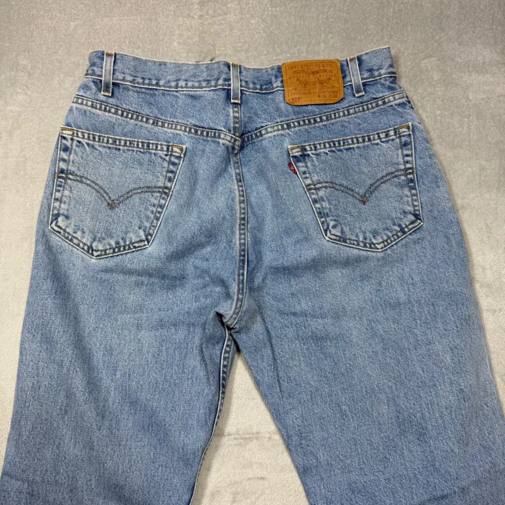 Vintage‎ Levis 505 Regular Fit Straight Leg Jeans 34x30 Light Wash Blue Cotton